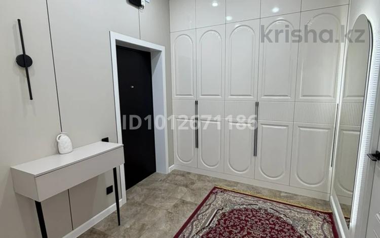 1-комнатная квартира · 47 м² · 3/10 этаж, 19-й мкр 40/1, 40 — Возле школы 32 за 19.5 млн ₸ в Актау — фото 2