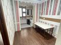 2-бөлмелі пәтер · 56 м² · 1/5 қабат, 26-й мкр 21 — Жалға беріледі !26 шағын ауданнан 2 бөлмелі пәтер! Ыңғайлы орналасқан, жарық әрі жылы пәтер. 26 шағын аудан. 1-қабатта орналасқан. ️ 2 бөлме. ‍️ Мектеп, балабақша, дүкендер мен аялдамаға жақын. Кіруге дайын, жайлы отбасыға тамаша таңдау!, бағасы: 160 000 ₸ в Актау — фото 4