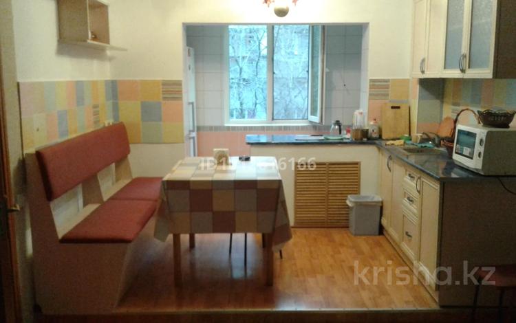 2-бөлмелі пәтер · 42.8 м² · 2/4 қабат, Чокина 120, бағасы: 33 млн ₸ в Алматы, Алмалинский р-н — фото 2