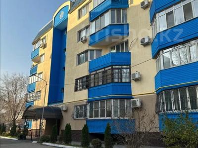 3-комнатная квартира, 118 м², 5/5 этаж, мкр Думан-2 за 51.5 млн 〒 в Алматы, Медеуский р-н