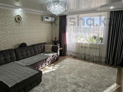 3-комнатная квартира · 83.9 м² · 11/12 этаж, 15-й мкр. за 37 млн ₸ в Семее, Красный Кордон