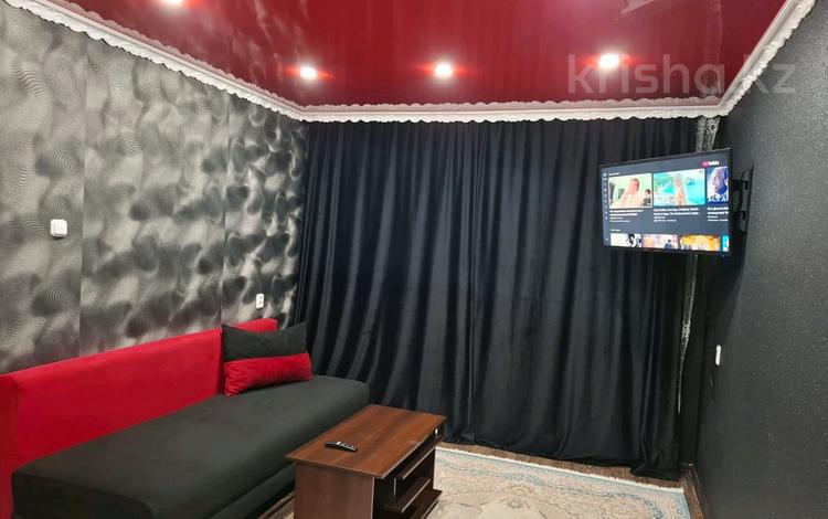 1-бөлмелі пәтер · 35 м² · 1/5 қабат, Металургов — Гастроном 55, бағасы: 2 500 ₸ в Темиртау — фото 2