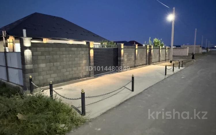 Отдельный дом · 5 комнат · 500 м² · 8 сот., мкр Зарослый, 26 7 — Минимаркет жануя за 43 млн ₸ в Атырау — фото 2