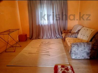 Аренда домов или дач в Алматинской обл.: Часть дома · 1 комната · 32 м², Абая 203 — Возле амбулатории, магазина Турбо за 110 000 〒 Часть дома · 1 комната · 32 м², Абая 203 — Возле амбулатории, магазина Турбо за 110 000 〒 в Коянкусе