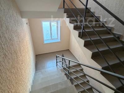 2-бөлмелі пәтер · 74.4 м² · 4/5 қабат, Береке 37, бағасы: 26 млн ₸ в Костанае