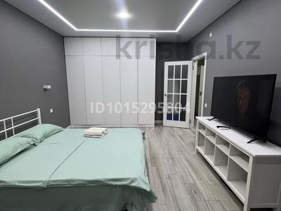 1-комнатная квартира · 48 м² · 15/17 этаж, Варламова 33 за 3 000 ₸ в Алматы, Алмалинский р-н