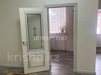 Часть дома · 6 комнат · 230 м² · 10 сот., Советская 1 — Около прокаратуры за 47 млн ₸ в Аксае