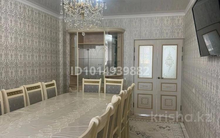4-бөлмелі пәтер · 122 м² · 5/5 қабат, Арай-2 ш/а. 8 — Возле НИШ, бағасы: 350 000 ₸ в Таразе, мкр Арай-2 — фото 2