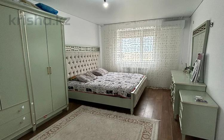 3-комнатная квартира · 90 м² · 5/5 этаж, алтын орда за 28.5 млн 〒 в Актобе — фото 2
