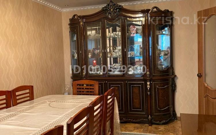 4-бөлмелі пәтер · 75 м² · 4/5 қабат, Салтанат микрайон — 125 school мектеп жанында, садик, 30мектеп, базар рядом, поликлина, бағасы: 21 млн ₸ в Таразе — фото 2