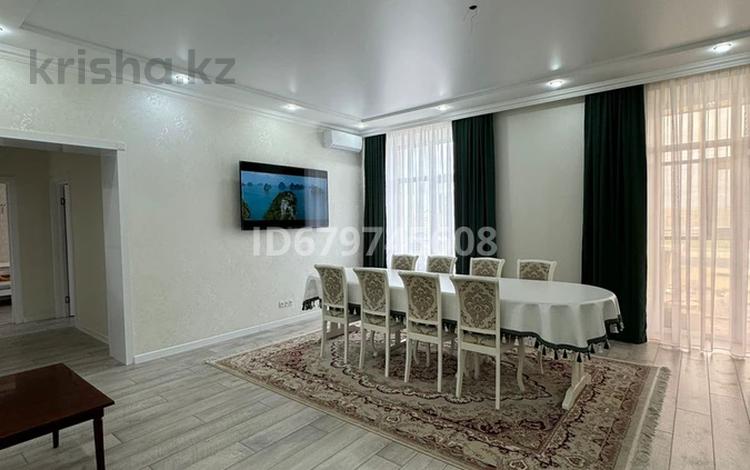 5-бөлмелі пәтер · 153 м² · 7/10 қабат, Строителей 33/4, бағасы: 79 млн ₸ в Караганде, Казыбек би р-н — фото 30