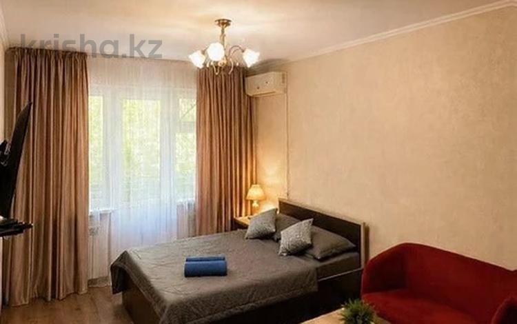 1-комнатная квартира · 55 м² · 2/5 этаж, Тыныбаева 3, рядом Мега, Цум, Имран 3 за 10 000 ₸ в Шымкенте, Абайский р-н — фото 22