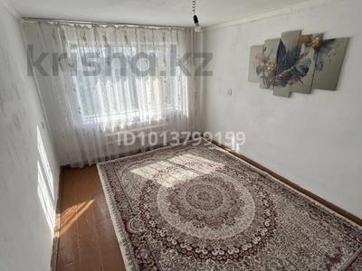 1-бөлмелі пәтер · 18 м² · 4/4 қабат, Айтеке би 22, бағасы: 3.5 млн ₸ в Актобе, мкр. Курмыш