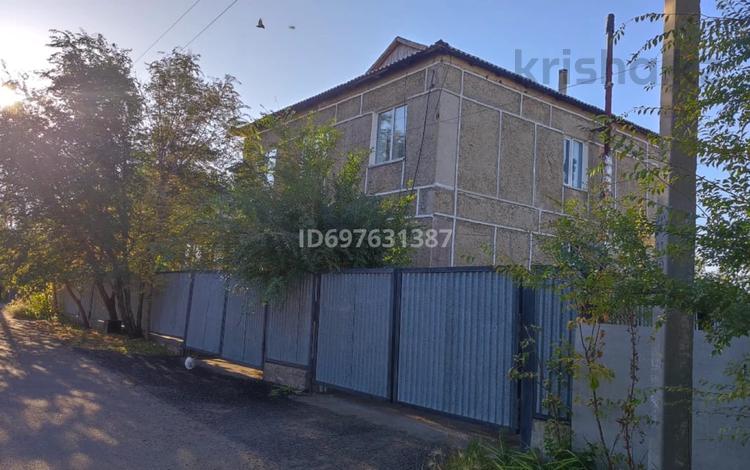 Отдельный дом · 5 комнат · 199.6 м² · 12 сот., Алихан Бокейхана 4а за 36 млн ₸ в Есиль — фото 2