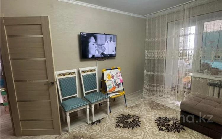 2-комнатная квартира · 42.3 м² · 9/9 этаж, мкр Юго-Восток, Гапеева — Остановка, Суперамеркет "Самади",ТБЦ "Аян", Ресторан "Думан" за 16.5 млн ₸ в Караганде, Казыбек би р-н — фото 9