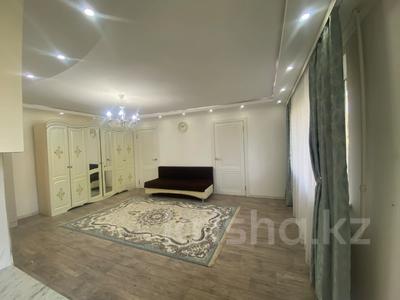 2-бөлмелі пәтер · 44.6 м² · 4/5 қабат, Жаңа қала ш/а., Ержанова — Центральный парк, бағасы: 15.5 млн ₸ в Караганде, Казыбек би р-н