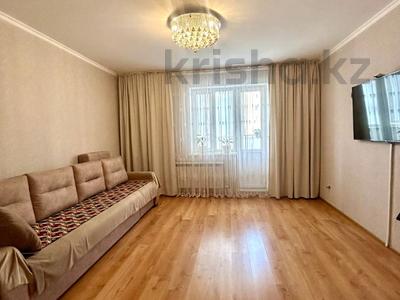 2-бөлмелі пәтер · 57 м² · 5/8 қабат, Чингиз Айтматов 29а, бағасы: 27.5 млн ₸ в Астане, Нура р-н