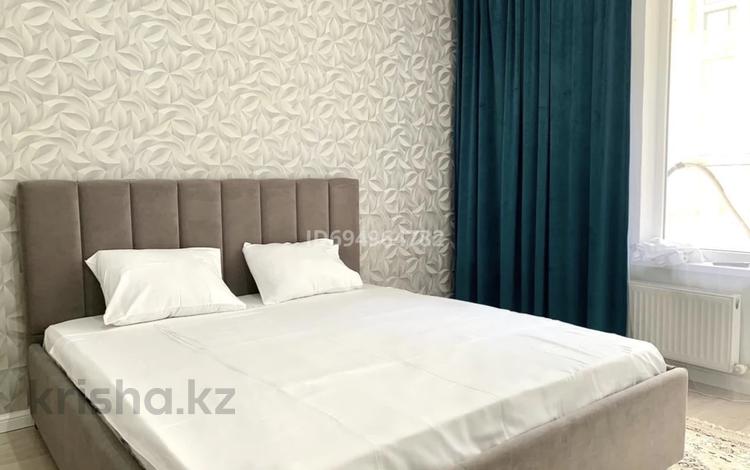1-комнатная квартира · 45 м², Санжар Асфендиярова 6 за 8 000 ₸ в Астане, Есильский р-н — фото 2