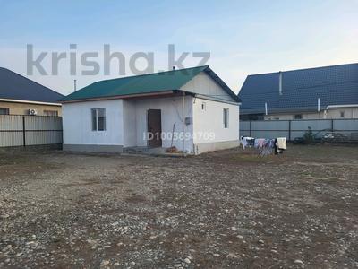 Жеке үй · 3 бөлме · 60 м² · 10 сот., Алаш 47 — Трассы, бағасы: 16 млн 〒 в Талдыкоргане, село Ынтымак