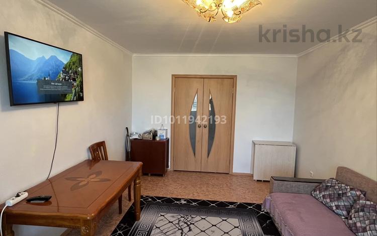 3-бөлмелі пәтер · 64 м² · 5/9 қабат, Карагайлы 11, бағасы: 28 млн ₸ в Семее — фото 2