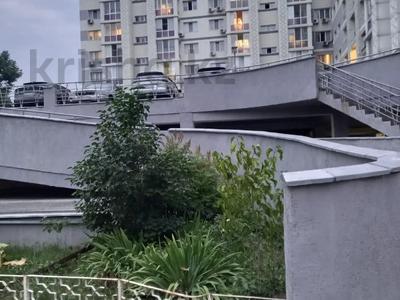 2-комнатная квартира · 84.3 м² · 3/9 этаж, Богенбай батыра за 67.6 млн ₸ в Алматы, Медеуский р-н