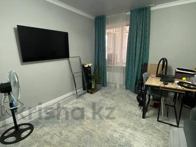 2-комнатная квартира · 60 м² · 8/10 этаж, Нажимеденова 37 за 29 млн ₸ в Астане, Сарайшык р-н