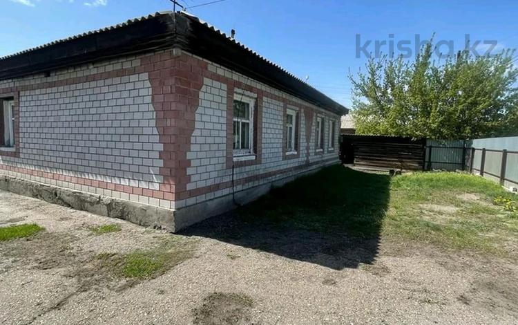 Отдельный дом · 3 комнаты · 74 м² · 8 сот., 2 Омская за 9.5 млн 〒 в Семее — фото 2