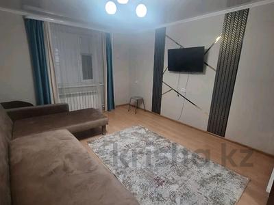 2-бөлмелі пәтер · 56 м² · 2/5 қабат, Н.Назарбаева, бағасы: 21 млн ₸ в Талдыкоргане, мкр Жетысу