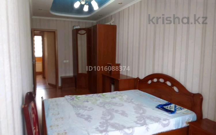 2-комнатная квартира · 67 м² · 3/5 этаж, 5-й мкр 27 за 150 000 ₸ в Актау — фото 2