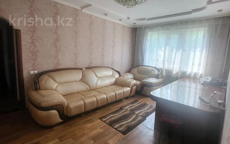 4-бөлмелі пәтер · 75 м² · 3/5 қабат, Мушелтой 30 — 17 школа, бағасы: 180 000 ₸ в Талдыкоргане, мкр Мушелтой — фото 2