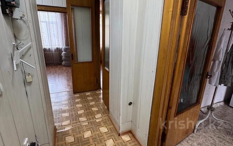 3-бөлмелі пәтер · 75 м², Бухар Жырау 46 — т.д. Абзал, бағасы: 36 млн ₸ в Караганде, Казыбек би р-н — фото 2
