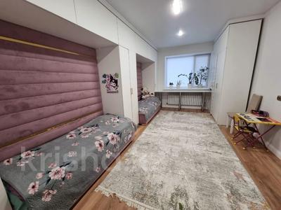 4-комнатная квартира · 142 м² · 5/10 этаж, мкр. Алтын орда — Apt. 10 за 62 млн ₸ в Актобе