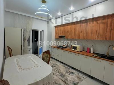 3-комнатная квартира · 86 м² · 2/5 этаж, 15улица 18 — Ахмет Байтурсынов школа за 180 000 ₸ в Туркестане