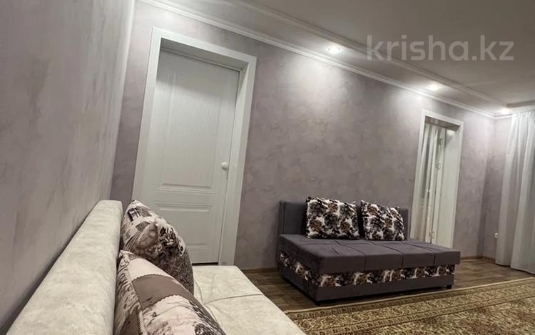 3-комнатная квартира · 58 м² · 2/5 этаж, мкр Новый Город, Бухар Жырау 60 за 18 000 ₸ в Караганде, Казыбек би р-н — фото 6