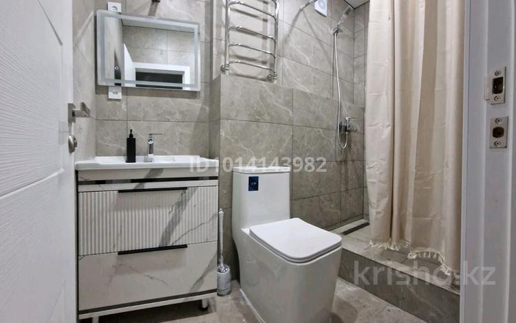 1-бөлмелі пәтер · 40 м² · 5/5 қабат, 7-ш/а. 28, бағасы: 16 000 ₸ в Актау, 7-й мкр — фото 2