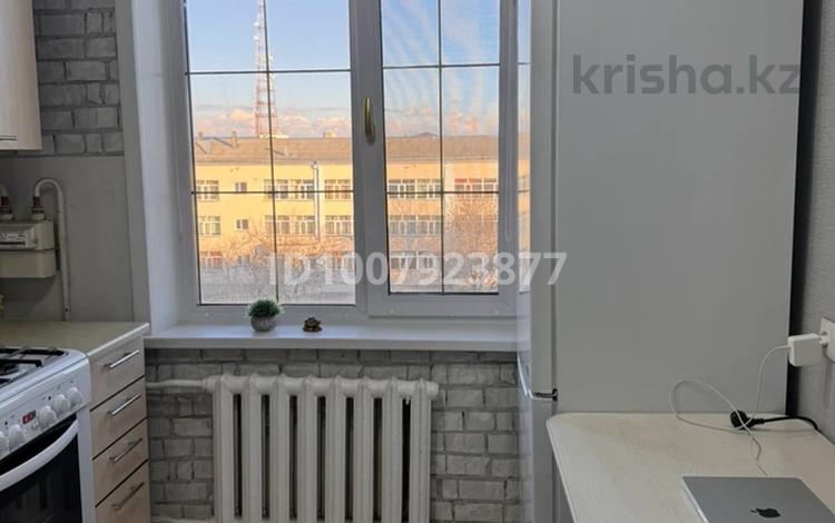 2-бөлмелі пәтер · 48 м² · 5/5 қабат, Назарбаева 124, бағасы: 20 млн ₸ в Петропавловске — фото 28