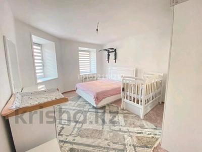 2-бөлмелі пәтер · 52.3 м² · 1/9 қабат, Мкр. Юбилейный 8, бағасы: 23 млн ₸ в Костанае
