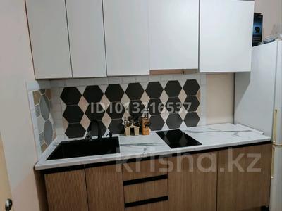 2-бөлмелі пәтер · 60 м² · 1/5 қабат, Республика 1/1 — Поликлиника Виамедис. #3 школа. Спорт комплекс, бағасы: 16.5 млн ₸ в Косшы