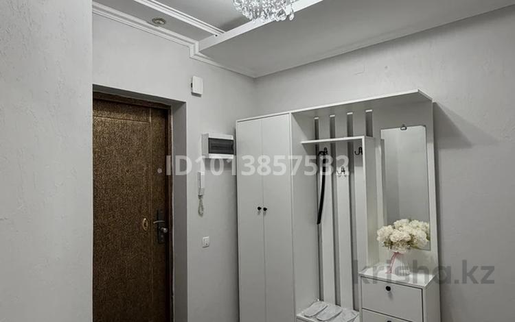 3-бөлмелі пәтер · 100 м² · 9/14 қабат, Хусаинова 225, бағасы: 600 000 ₸ в Алматы, Бостандыкский р-н — фото 2