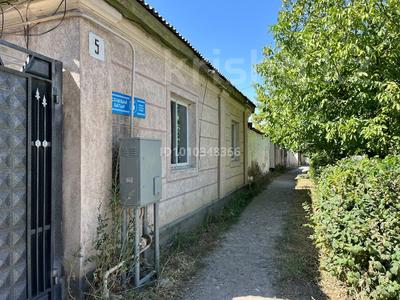 Жеке үй · 3 бөлме · 65 м² · 13 жүзд., Сенкибая 5, бағасы: 40 млн ₸ в Таразе