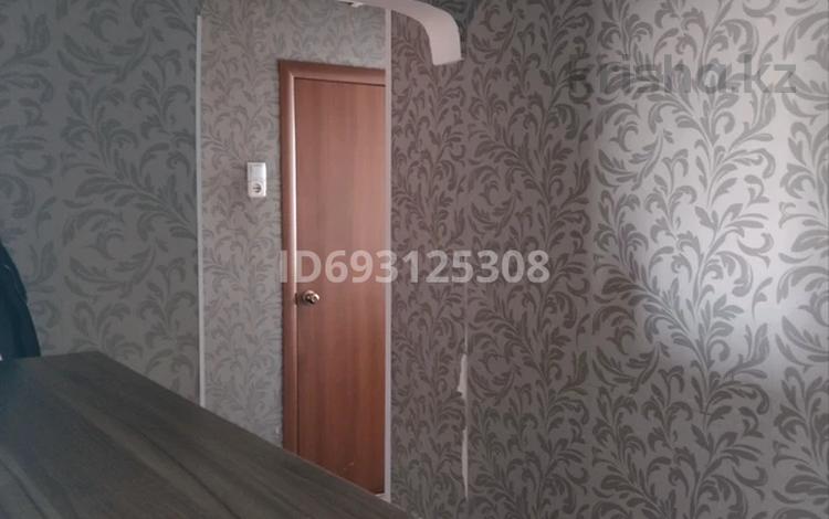 2-бөлмелі пәтер, 55 м², 2/10 қабат, Карменова 74 — 905 стройка район, бағасы: 21 млн 〒 в Семее — фото 4