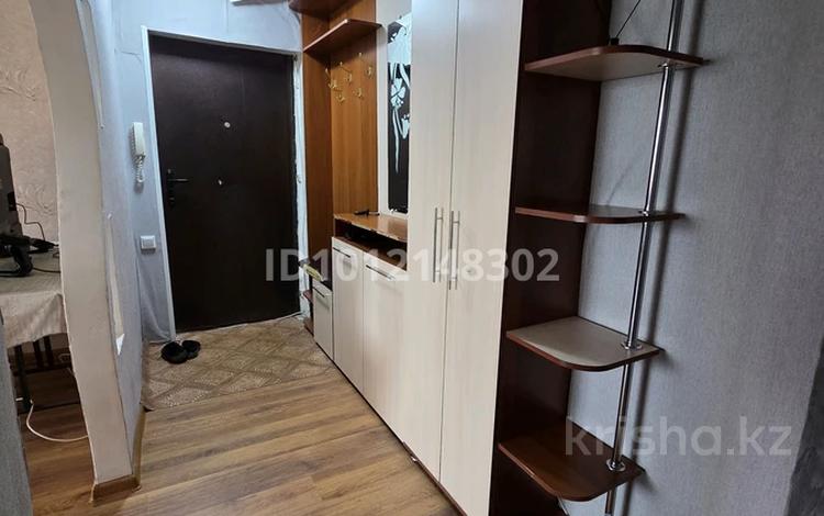 2-комнатная квартира · 40 м² · 3/5 этаж, Дружбы за 12 000 ₸ в Жезкент — фото 2