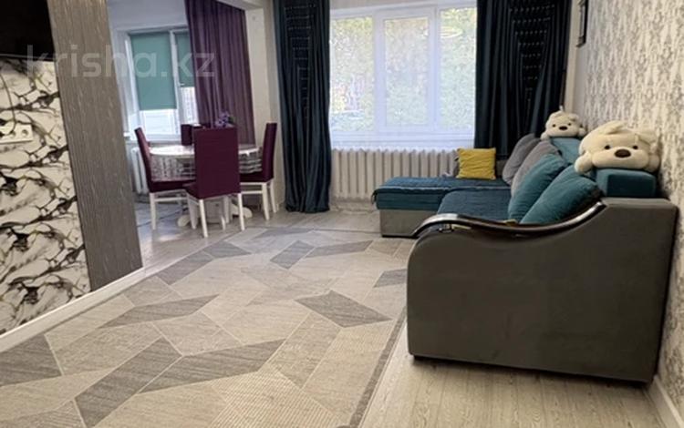 3-комнатная квартира · 60 м² · 1/5 этаж, Казахстан 93 за 22.5 млн ₸ в Усть-Каменогорске — фото 2