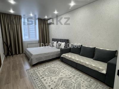 2-комнатная квартира · 62 м² · 16/20 этаж, СЫГАНАК 32 — ТОЛЕ БИ - СЫГАНАК за 22 000 ₸ в Астане, Нура р-н