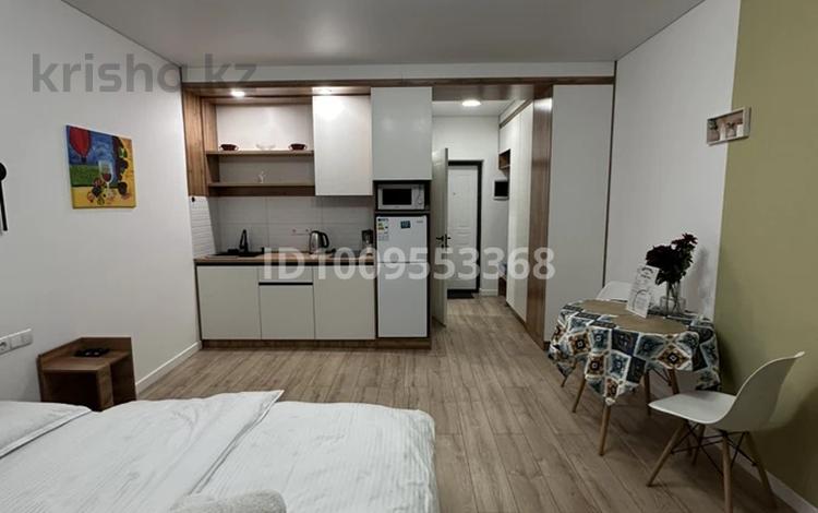 1-комнатная квартира · 40 м² · 12/13 этаж, Просп. Назарбаева 28 — Райымбек за 18 000 ₸ в Алматы, Жетысуский р-н — фото 2