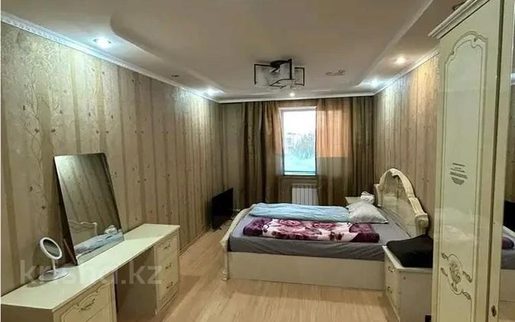 3-бөлмелі пәтер · 76 м² · 3/9 қабат, Юго-Восток ш/а., Муканова, бағасы: 26 млн ₸ в Караганде, Казыбек би р-н — фото 5
