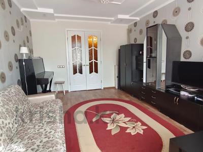 3-комнатная квартира · 68 м² · 2/3 этаж, Пионерская 33 за ~ 12.5 млн 〒 в Рудном