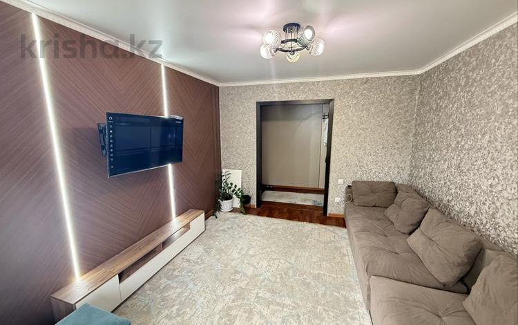 2-бөлмелі пәтер · 50 м² · 2/6 қабат, Камзина 82 — Толстого-Батыр Мол, бағасы: 300 000 ₸ в Павлодаре — фото 2