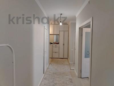 3-комнатная квартира · 70 м² · 18/20 этаж, Роза Багланова 12/5 за 45.5 млн 〒 в Астане, Нура р-н