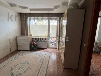 1-комнатная квартира · 32 м² · 2/5 этаж, мкр Жастар 2 2 за 6 млн 〒 в Актобе, жилой массив Жанаконыс